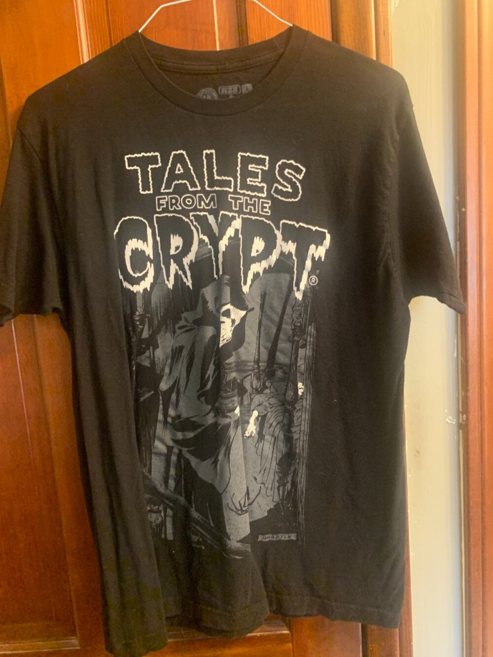 Tales From The Crypt Adult Women Size Large Graphic Short Sleeve T Shirt